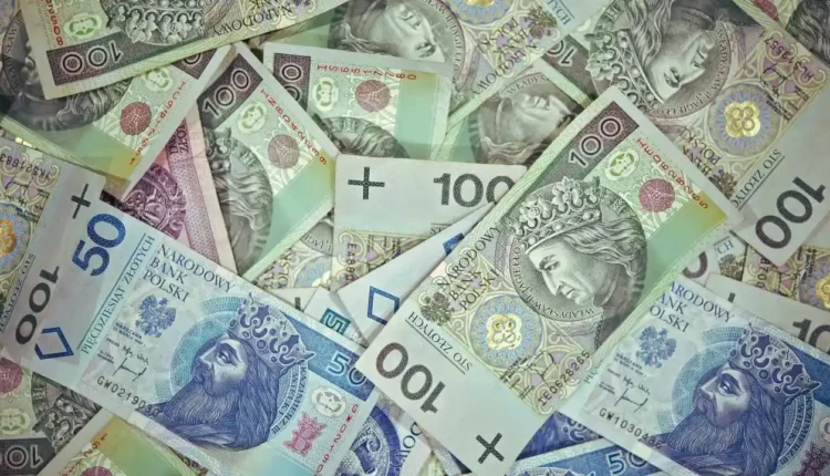 Ta metoda oszczędzania jest coraz popularniejsza. Trzycyfrowy zysk przekonuje niezdecydowanych?