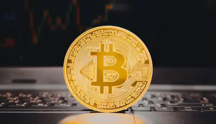 Bitcoin staje się super rzadki. Rezerwy na giełdach najniższe od 2017 roku. Jaka zachowa się cena BTC?