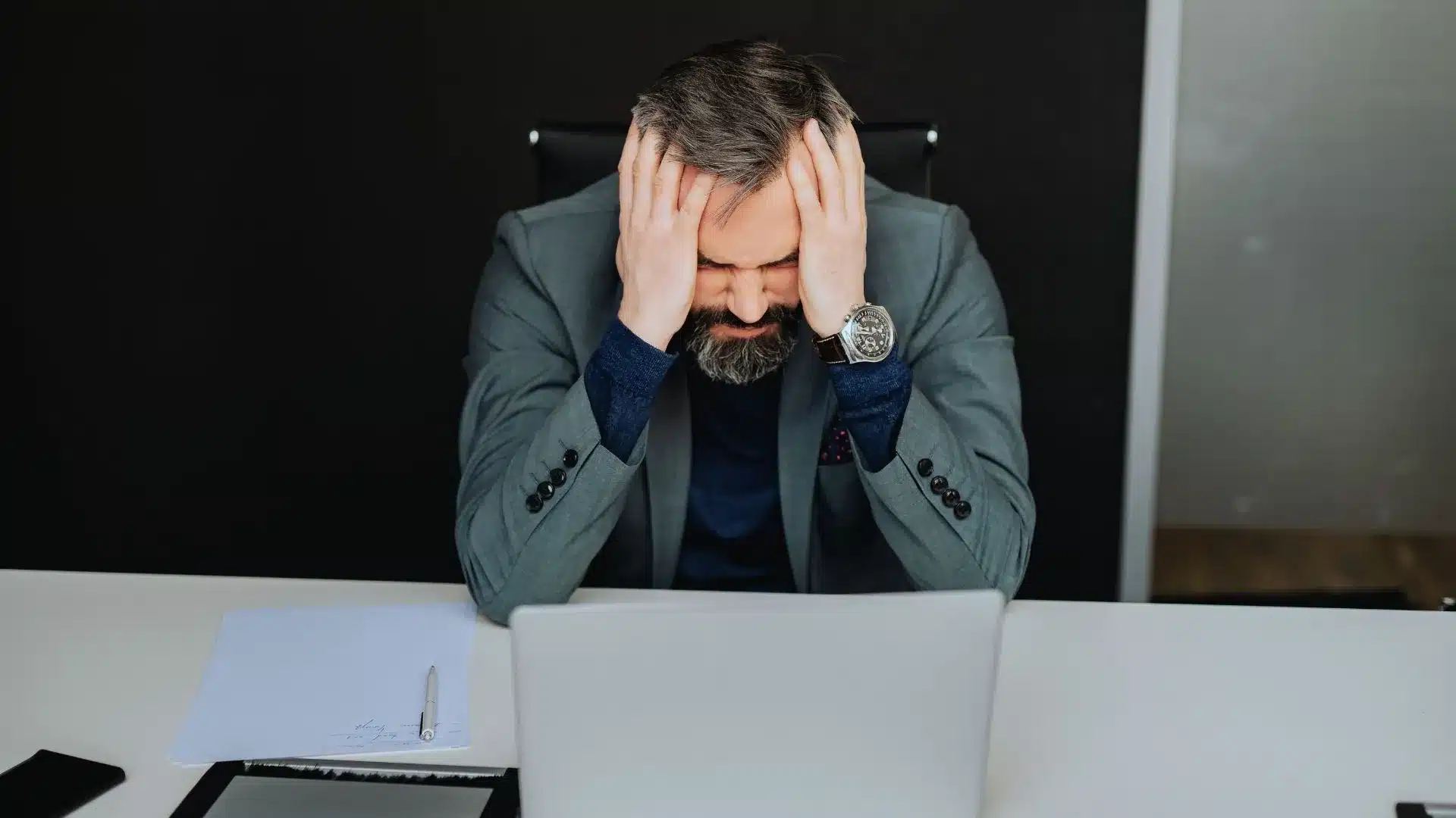 Wiele osób wybiera ten sposób, by pomnożyć oszczędności. Niestety aż 72% notuje straty