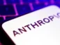 logo Anthropic na smartfonie