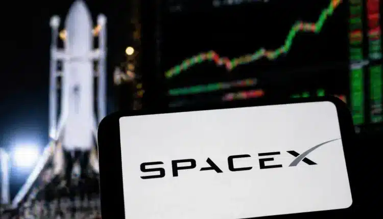 Tajne spotkania SpaceX i 30% akcji dla ludzi. Musk szykuje coś wielkiego