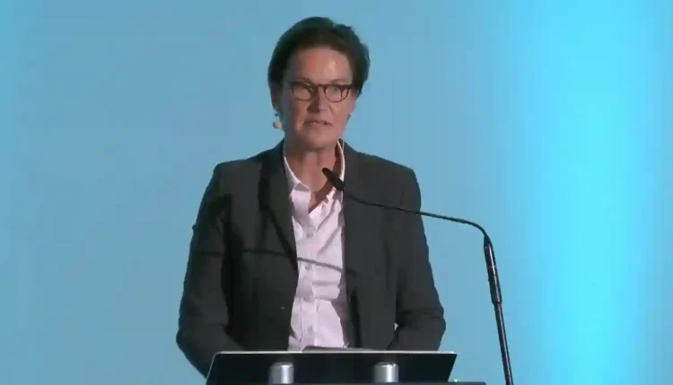 Europa ostrzega przed nowym modelem AI, który kradnie pieniądze z giełdy