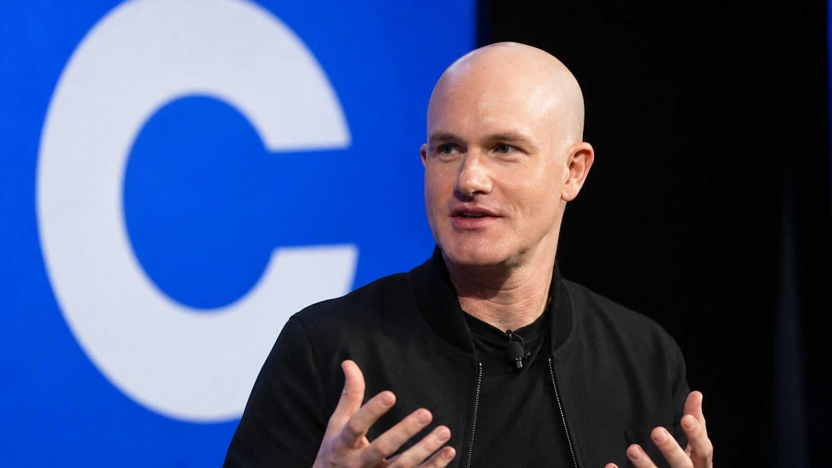 CEO Coinbase chce zmienić finanse. Wskazał 8 największych problemów
