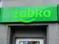 żabka logo na sklepie