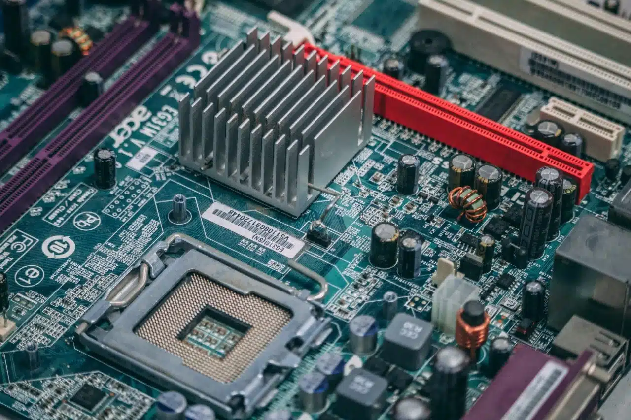 Już nie tylko RAM i GPU – Płyty główne również będą droższe!
