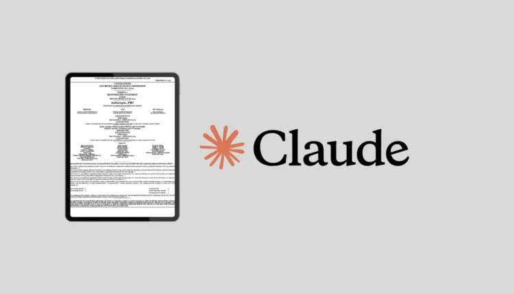 Logo Claude na szarym tle, tablet z prospektem emisyjnym Anthropica na ekranie