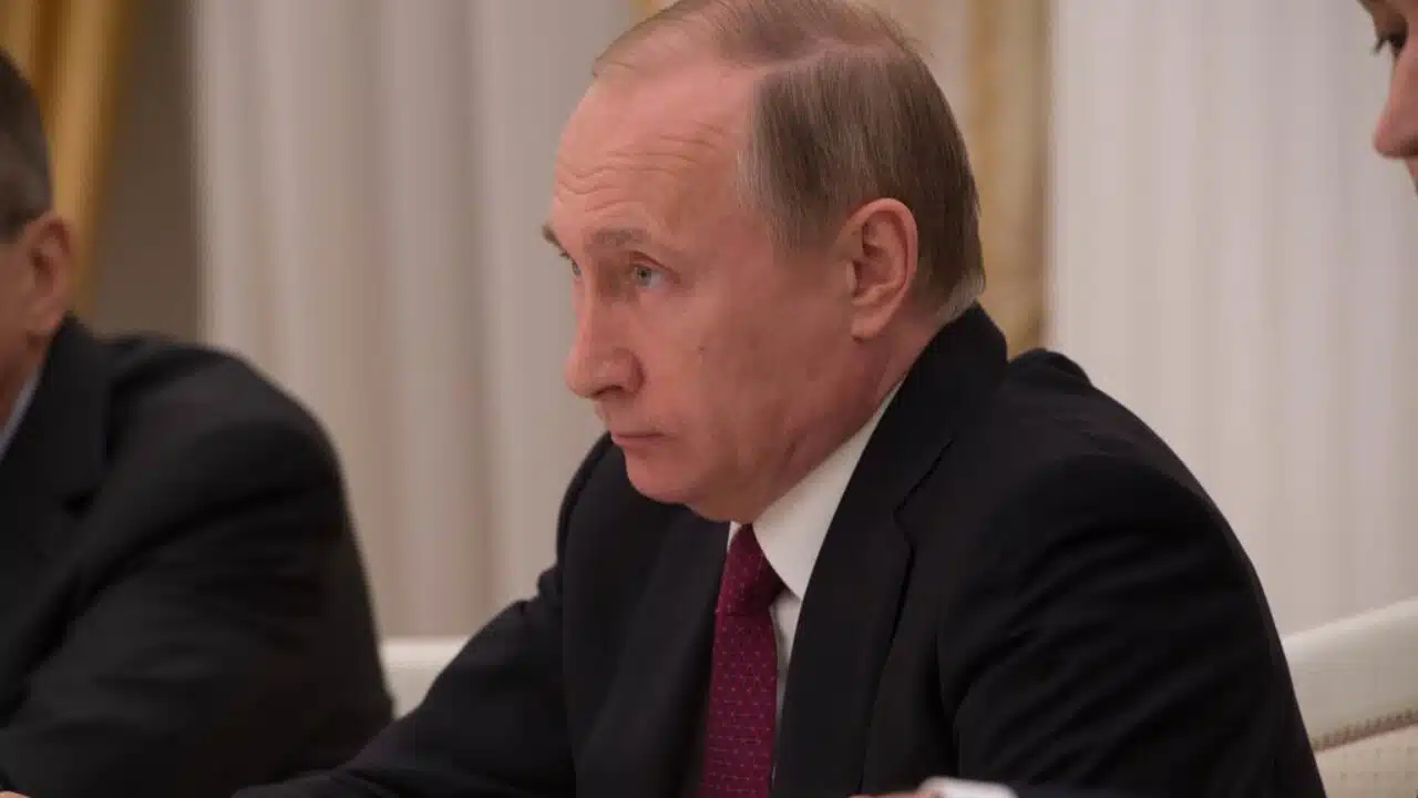 Rosja ćwiczy atak na sąsiadujące z nią państwo. Putin chce jednak wojny robotów
